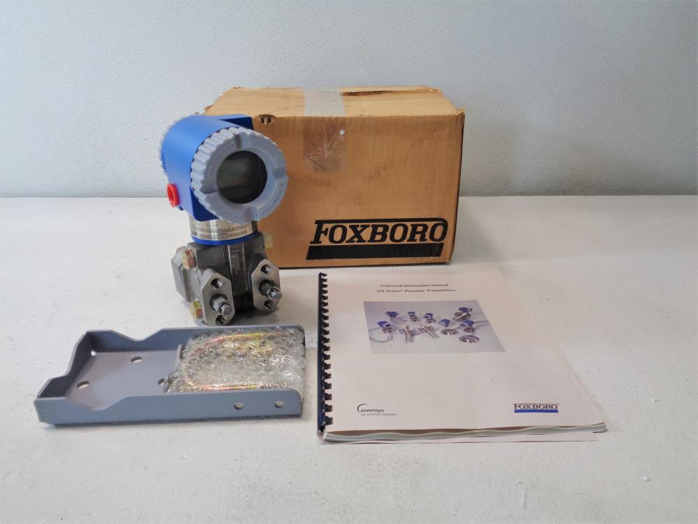 Foxboro I/A Series Differential Pressure Transmitter IDP10-D20C21F-M1L1